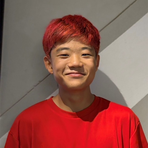 パルクール代表選手「小原 諒亮」選手の画像。