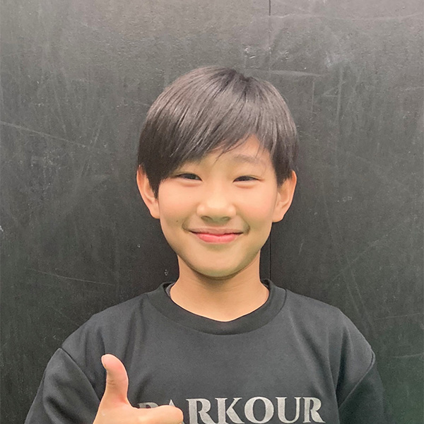 パルクール代表選手「鵜川 海舟」選手の画像。
